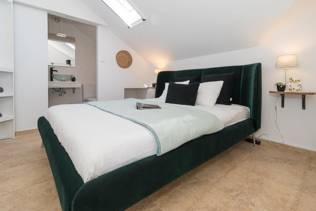 Bed and Breakfast Quinta Bogesi Figueira da Foz Esterno foto
